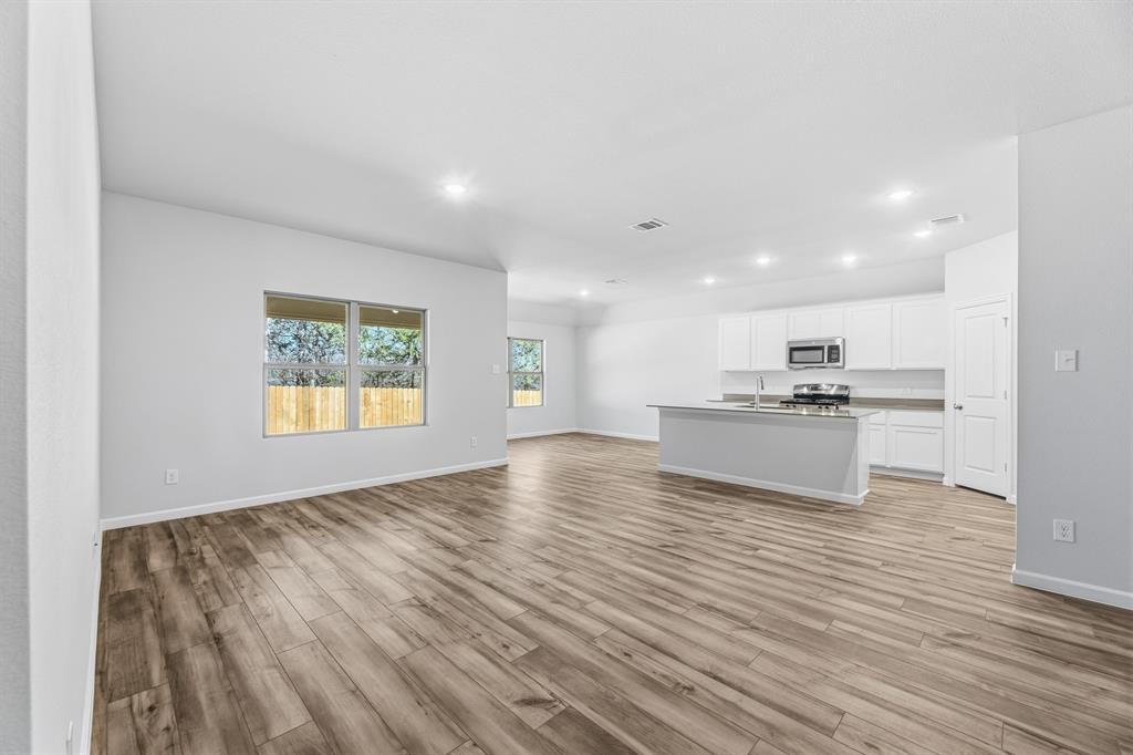 3816 Prairie Chapel Road Royse City, TX 75189 - Photo 10 of 23 Representative (16)