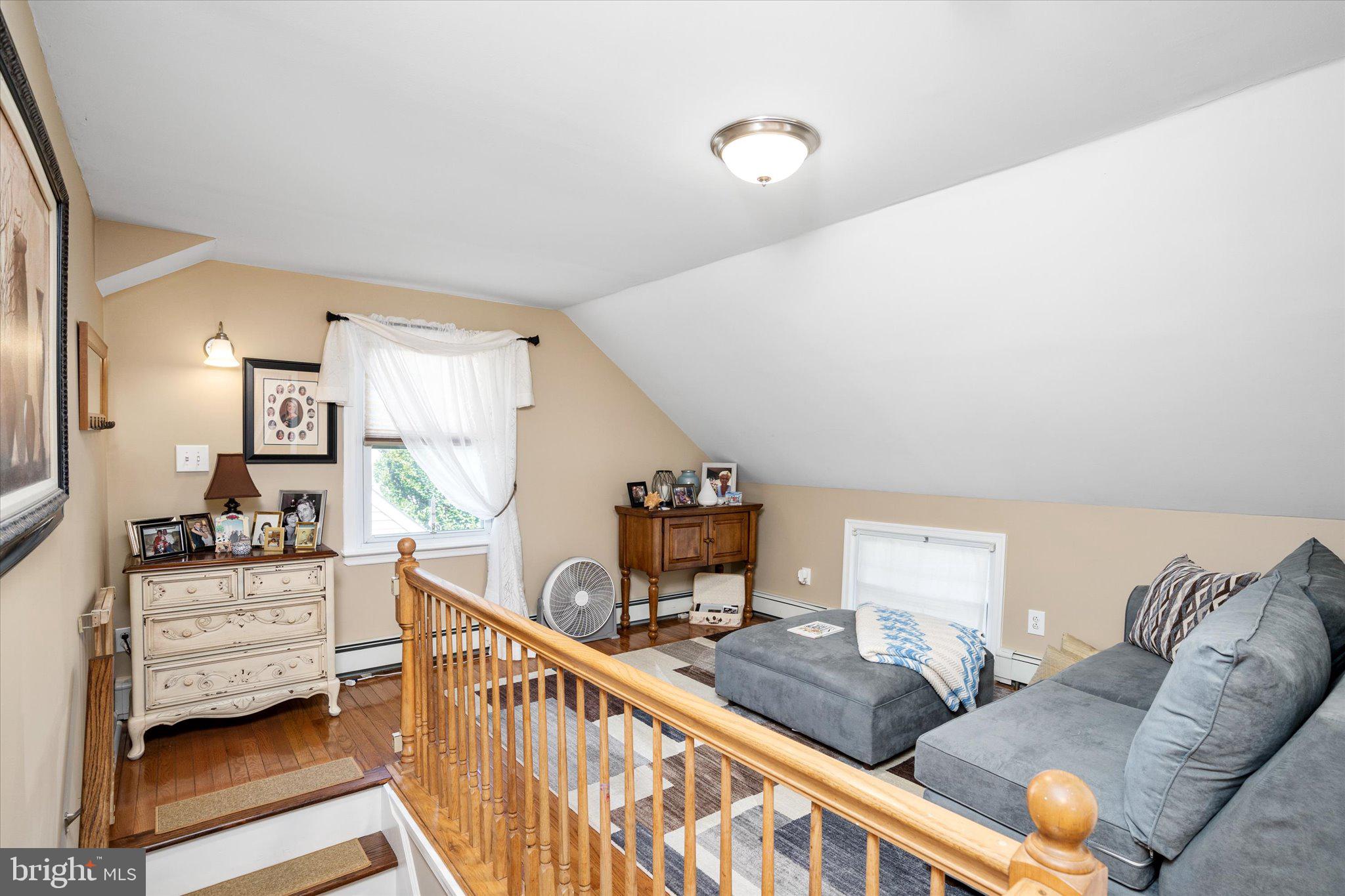 13 Sequola Road Hamilton, NJ 08619 - Photo 23 of 37 Loft w/walk in closet