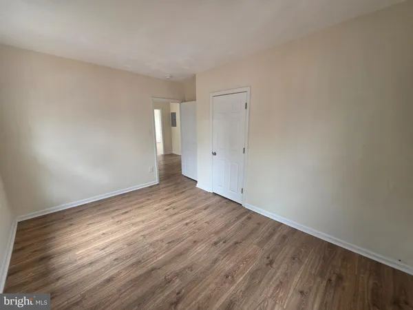 $2,100 | 134 Klockner Road, Unit B, Hamilton, NJ 08619