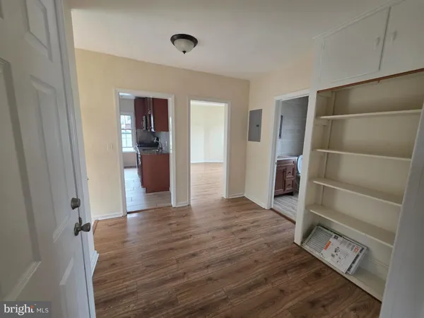 $2,100 | 134 Klockner Road, Unit B, Hamilton, NJ 08619