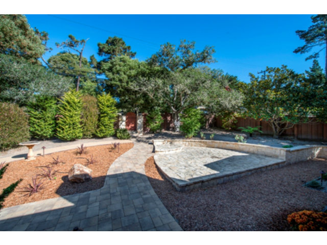 25325 Hatton Road Carmel, CA 93923 - Photo 18 of 23 Gallery Image 18