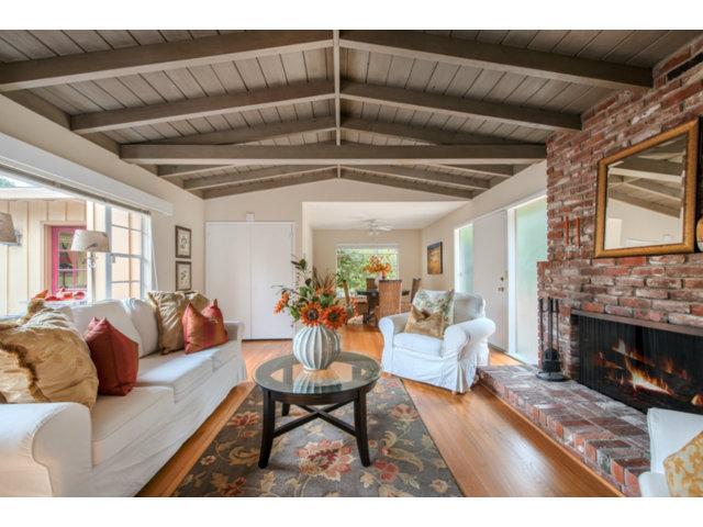 25325 Hatton Road Carmel, CA 93923 - Photo 2 of 23 Gallery Image 2