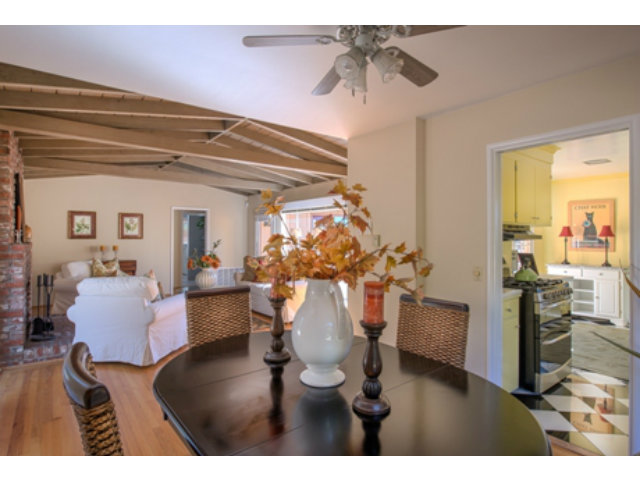 25325 Hatton Road Carmel, CA 93923 - Photo 5 of 23 Gallery Image 5