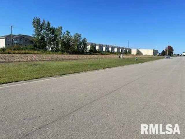 $57,000 | 9 B Westgate Drive, Springfield, IL 62711