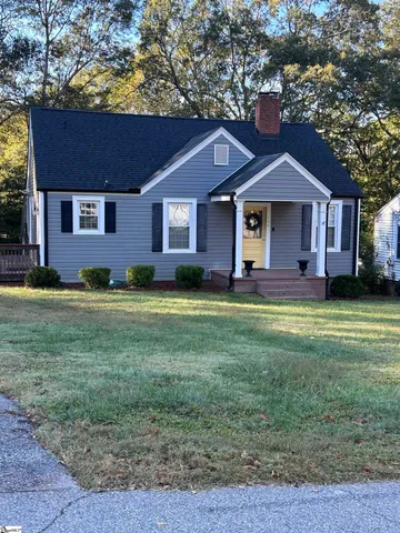 $1,895 | 106 Long Hill Street, Greenville, SC 29605