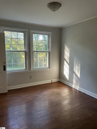 $1,895 | 106 Long Hill Street, Greenville, SC 29605