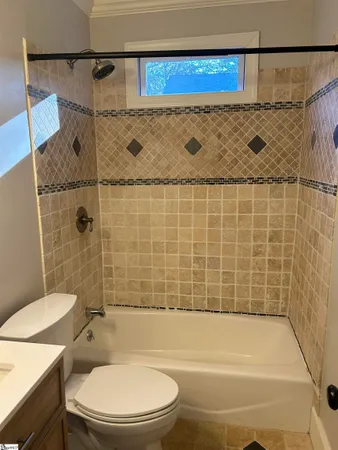 $1,895 | 106 Long Hill Street, Greenville, SC 29605