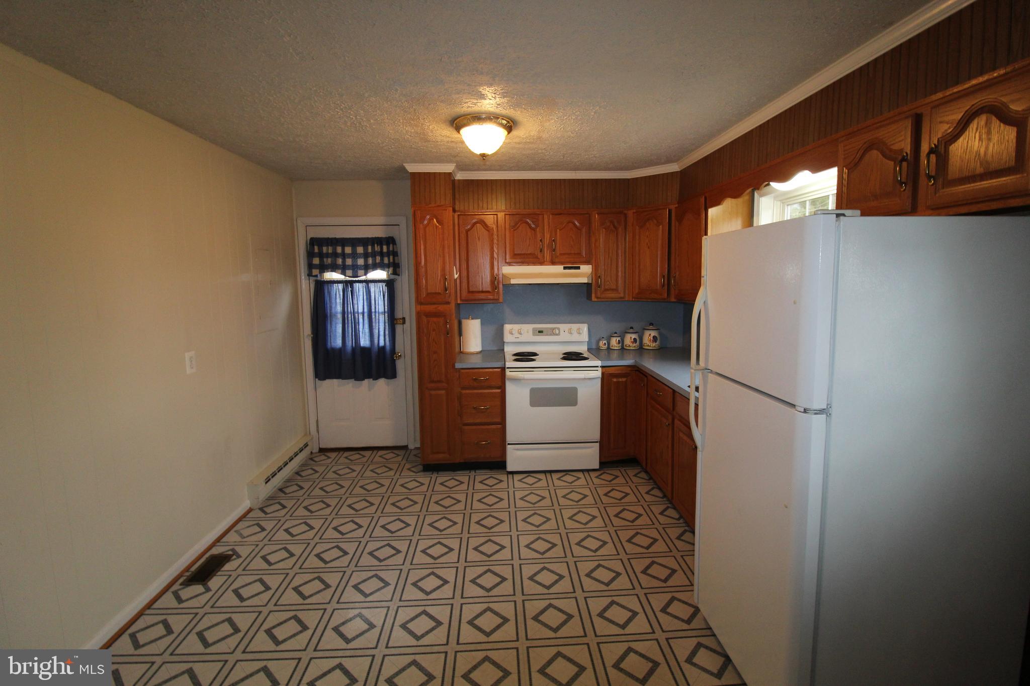 17187 North Merrimac Road Culpeper, VA 22701 - Photo 11 of 23 Kitchen