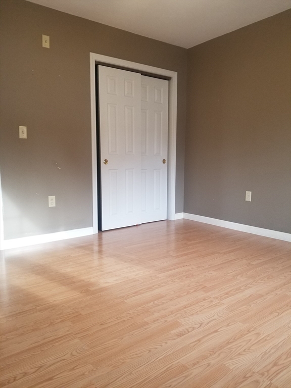 57 Apthorp Street Worcester, MA 01606 - Photo 14 of 20 Gallery Image 14