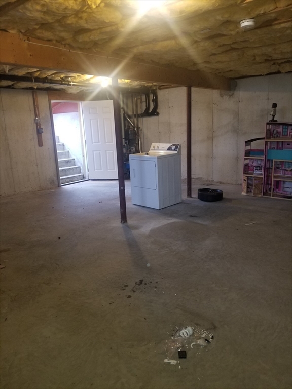 57 Apthorp Street Worcester, MA 01606 - Photo 17 of 20 Gallery Image 17