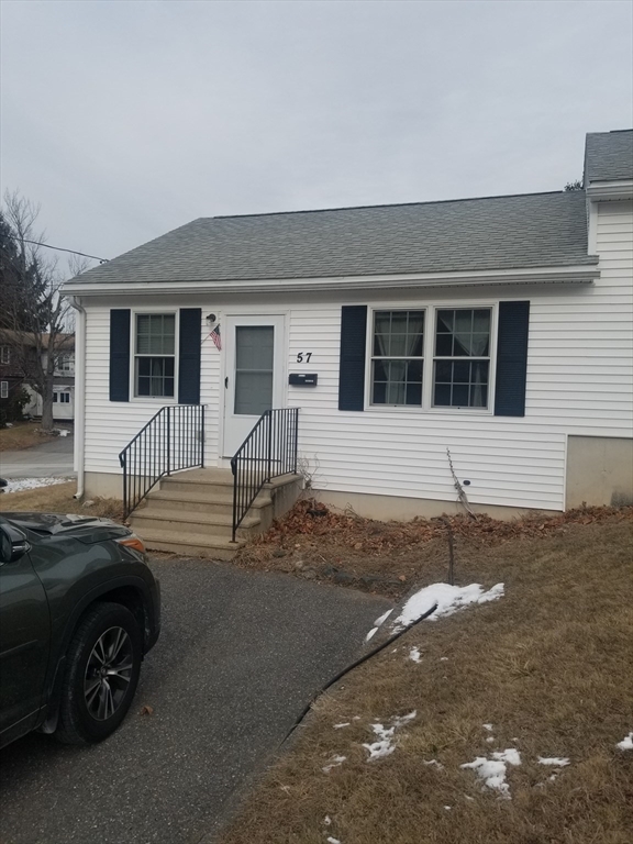 57 Apthorp Street Worcester, MA 01606 - Photo 2 of 20 Gallery Image 2