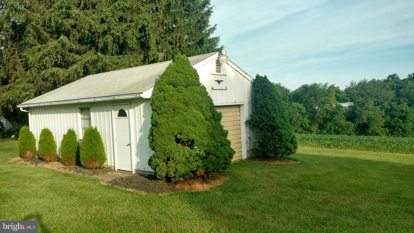 468 Plank Road New Freedom, PA 17349 - Photo 4 of 6 Gallery Image 4