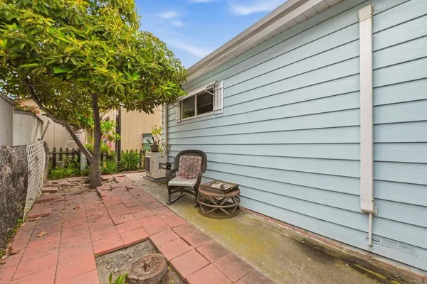 $380,000 | 33 Parkwood Lane, Oceanside, CA 92054