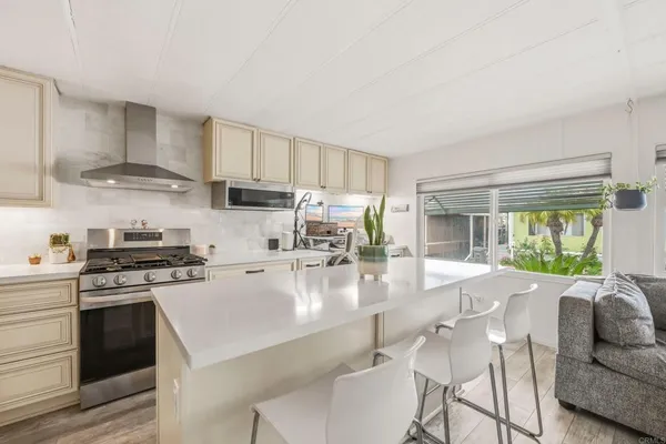 $380,000 | 33 Parkwood Lane, Oceanside, CA 92054