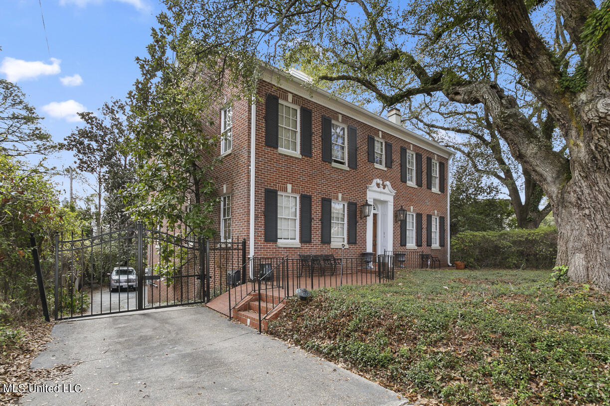 3324 Old Canton Road Jackson, MS 39216 - Photo 2 of 44 3324 Old Canton final-3