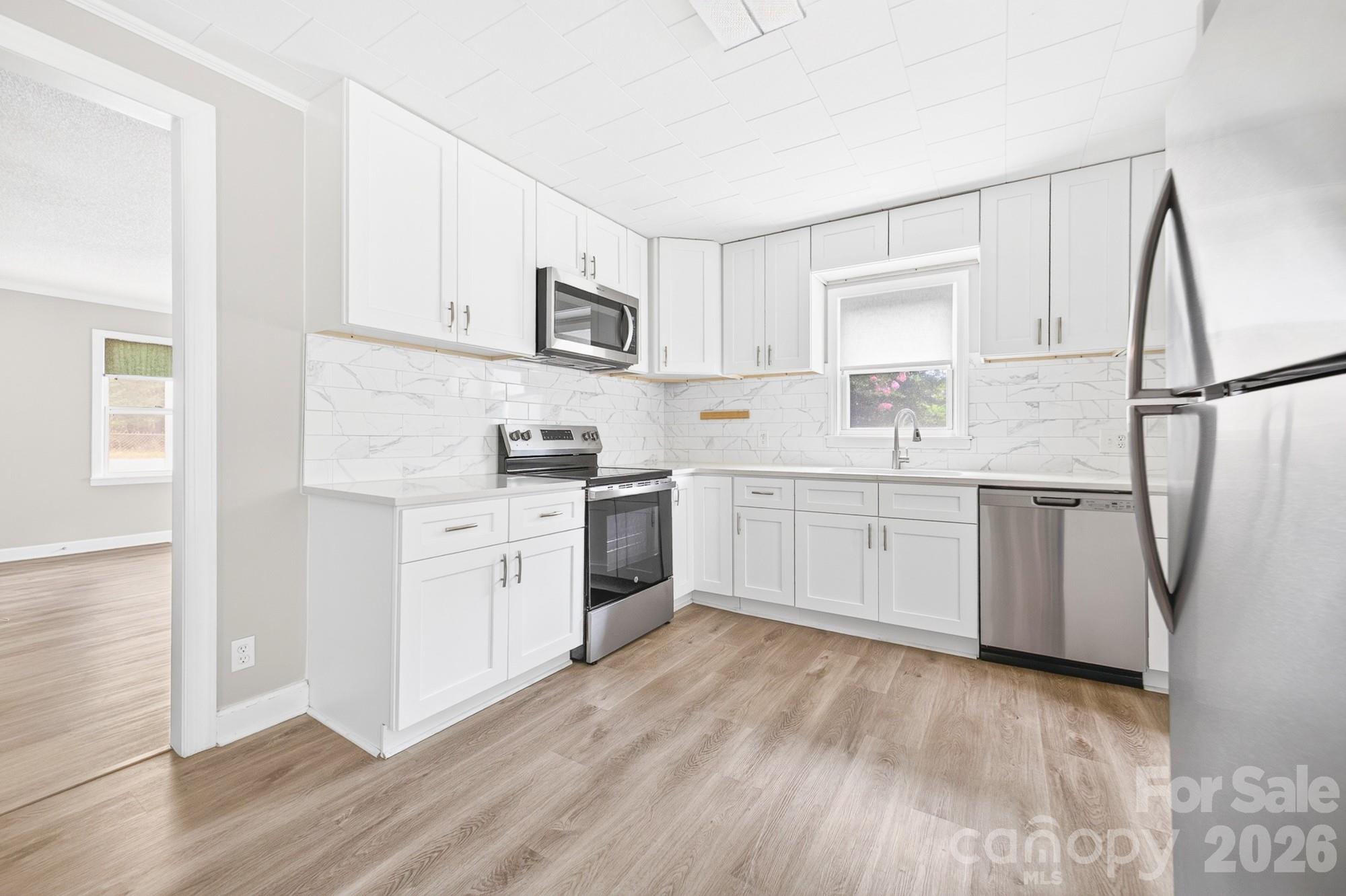 4525 Hemphill Road Gastonia, NC 28056 - Photo 6 of 25