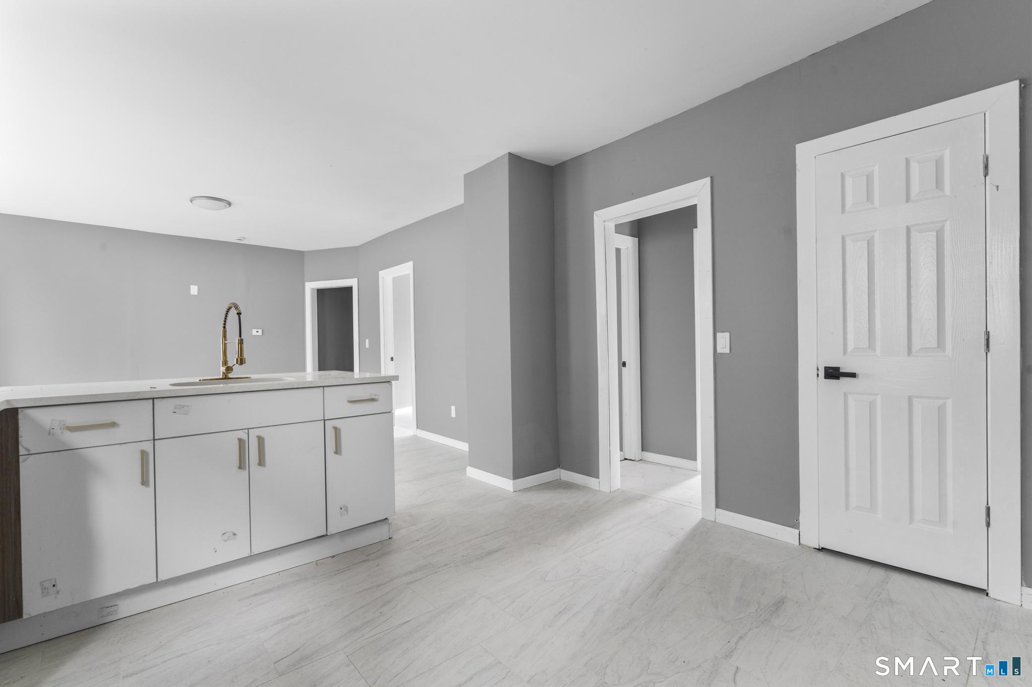 133 Southmayd Road Waterbury, CT 06705 - Photo 14 of 35