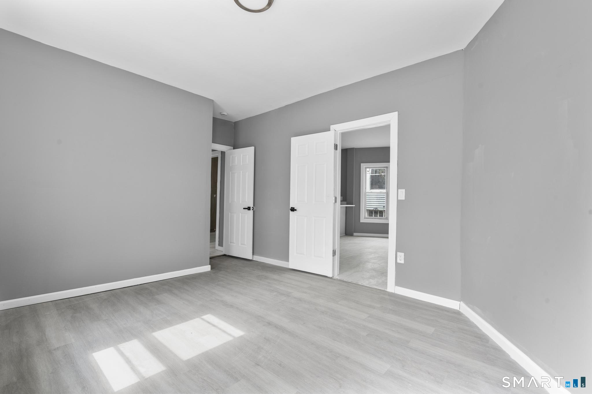 133 Southmayd Road Waterbury, CT 06705 - Photo 18 of 35