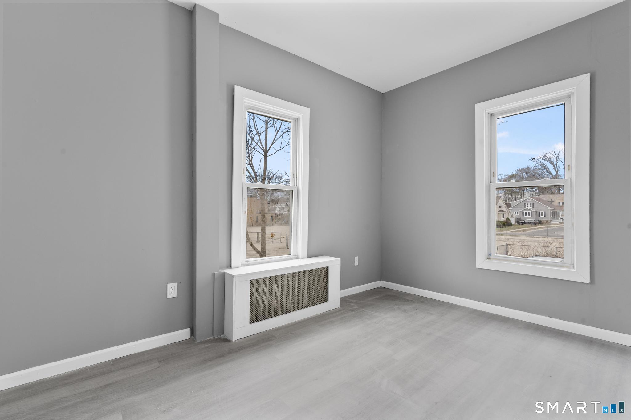 133 Southmayd Road Waterbury, CT 06705 - Photo 22 of 35