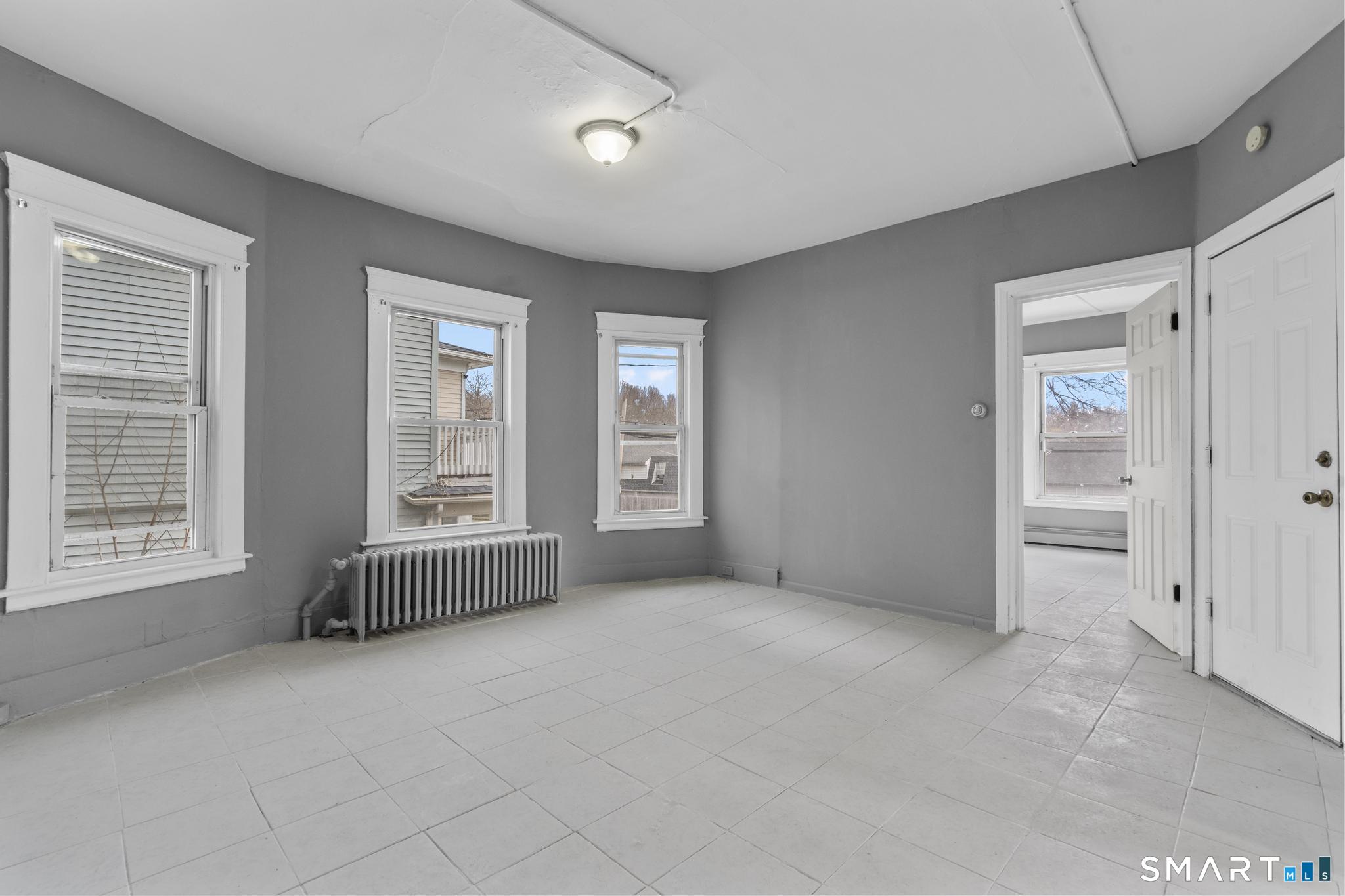 133 Southmayd Road Waterbury, CT 06705 - Photo 26 of 35