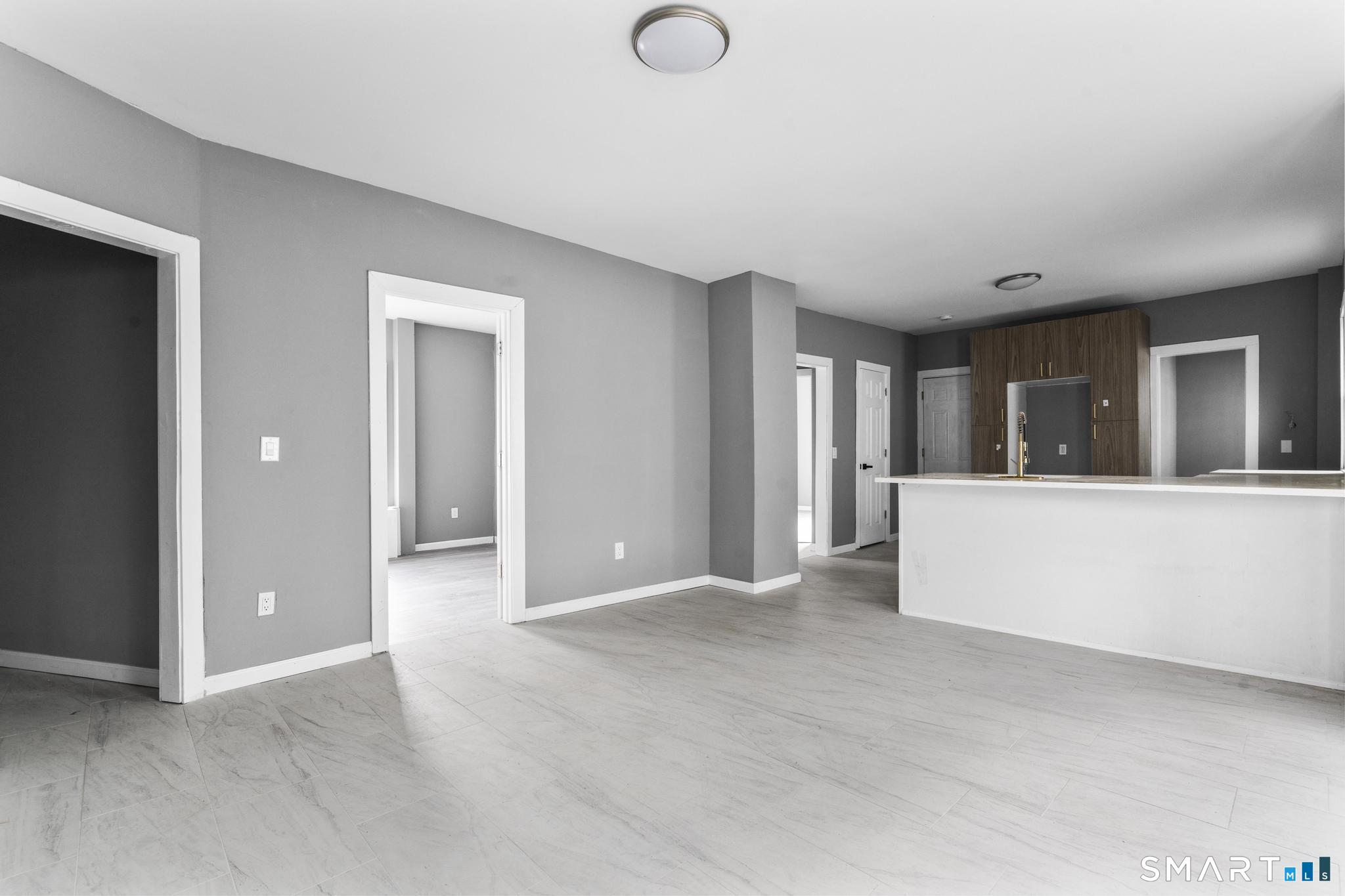 133 Southmayd Road Waterbury, CT 06705 - Photo 9 of 35