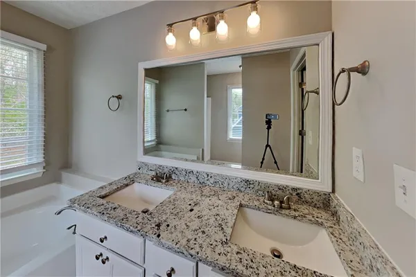 $2,350 | 1311 Bustling Lane Southwest, Marietta, GA 30064