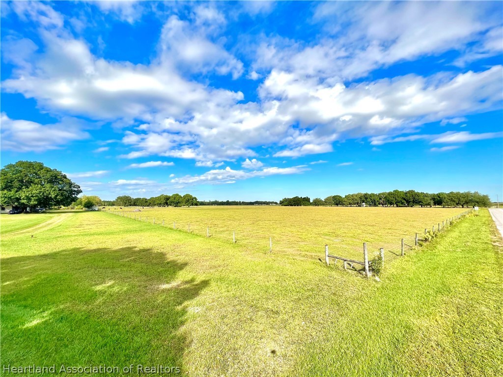 1289 North Ed Wells Road Wauchula, FL 33873 - Photo 3 of 17