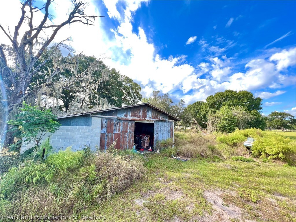 1289 North Ed Wells Road Wauchula, FL 33873 - Photo 9 of 17