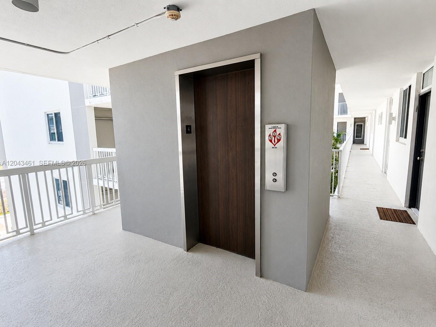 1670 Bay Road, Unit 3D Miami Beach, FL 33139 - Photo 7 of 9