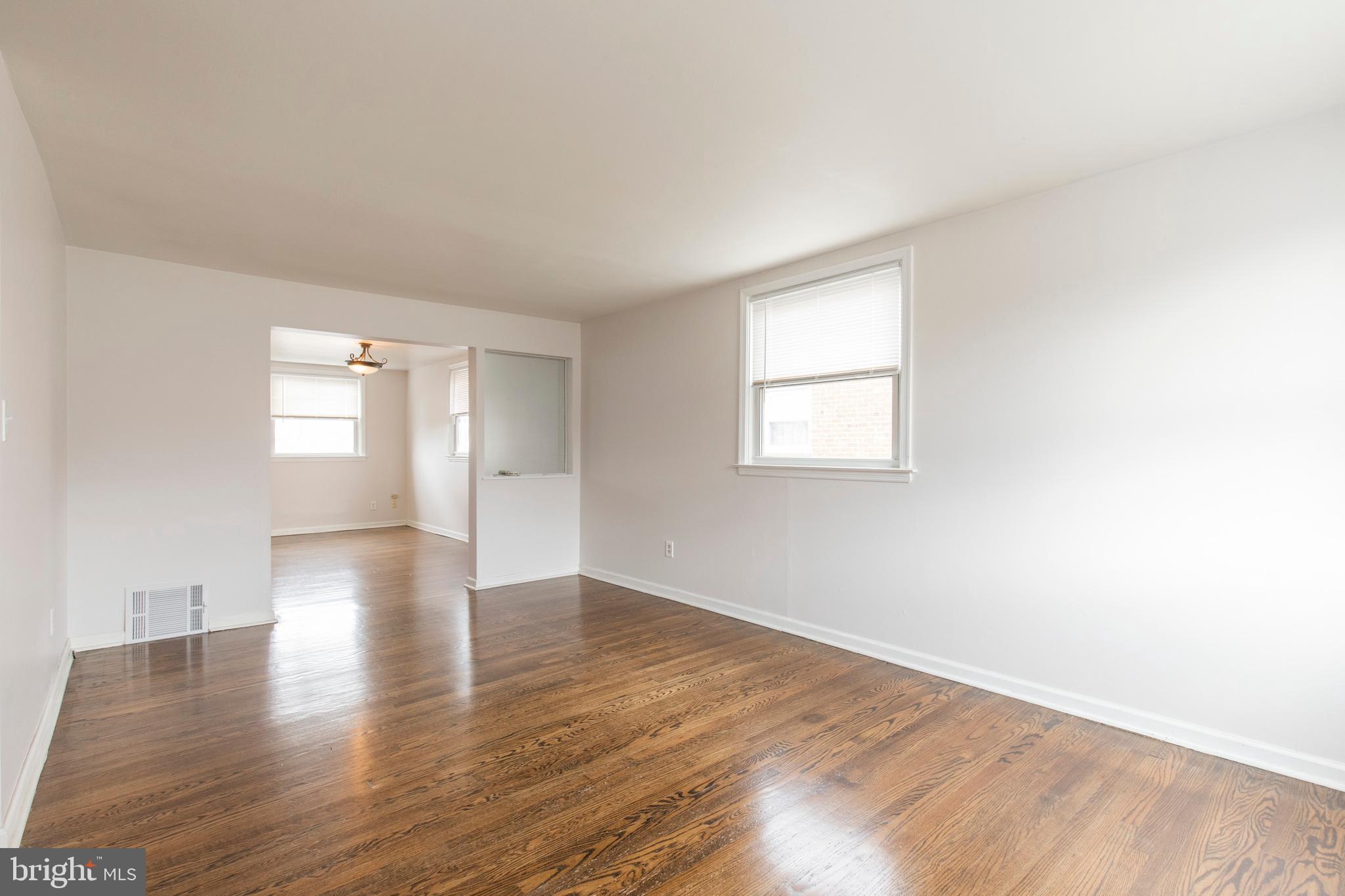 215 Lynn Road Ridley Park, PA 19078 - Photo 2 of 21 Gallery Image 2