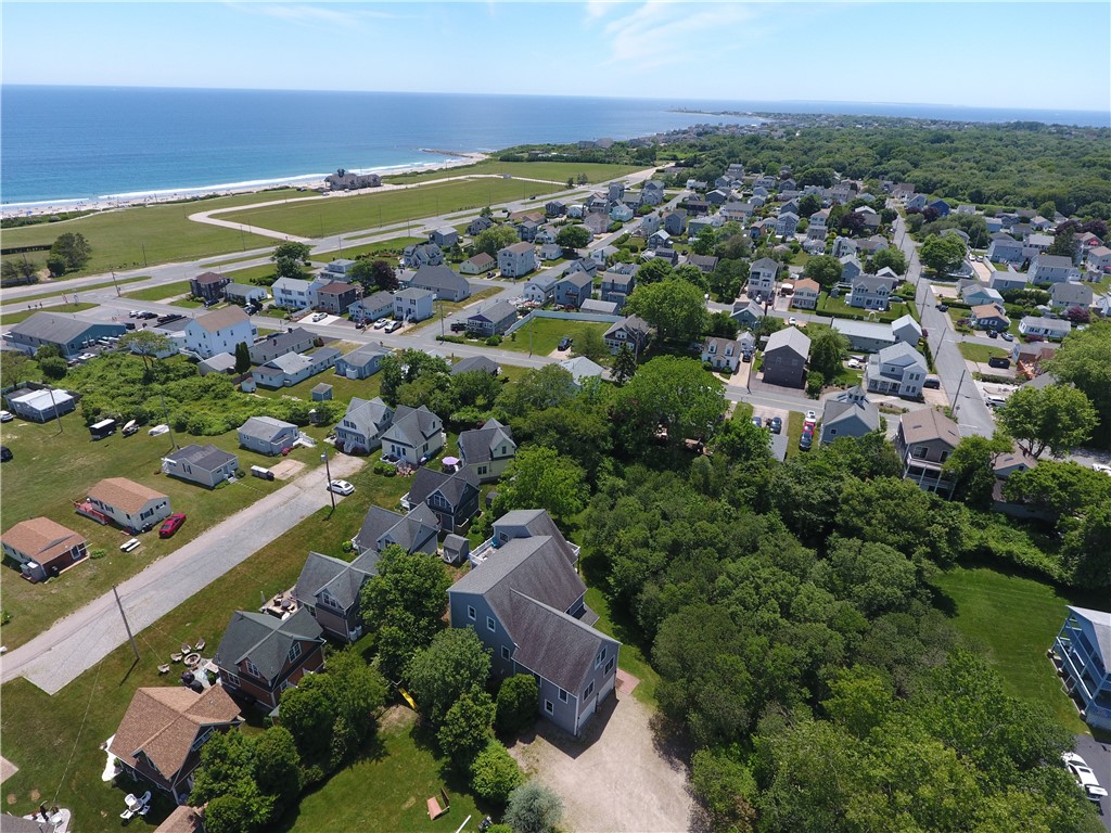 51 Glendale Road Narragansett, RI 02882 - Photo 11 of 50
