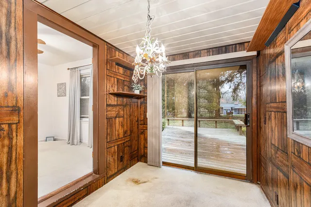 $224,900 | 215 West Hamilton Lane, Battle Creek, MI 49015