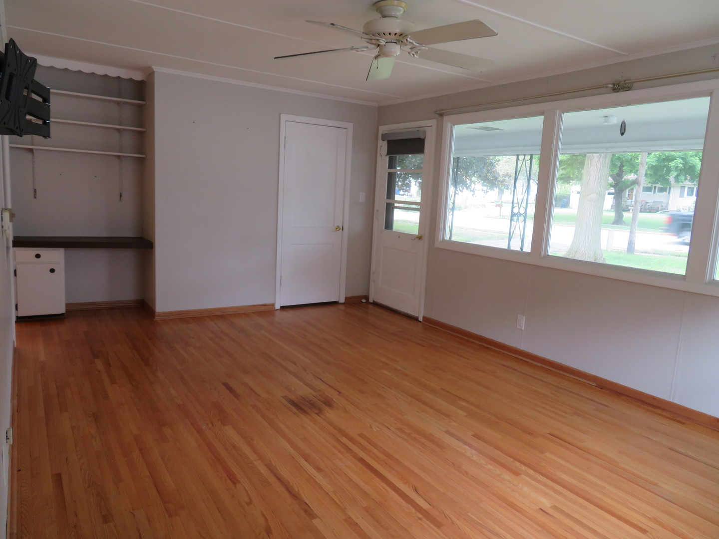 1622 Lisbon Road Morris, IL 60450 - Photo 9 of 26 Gallery Image 9