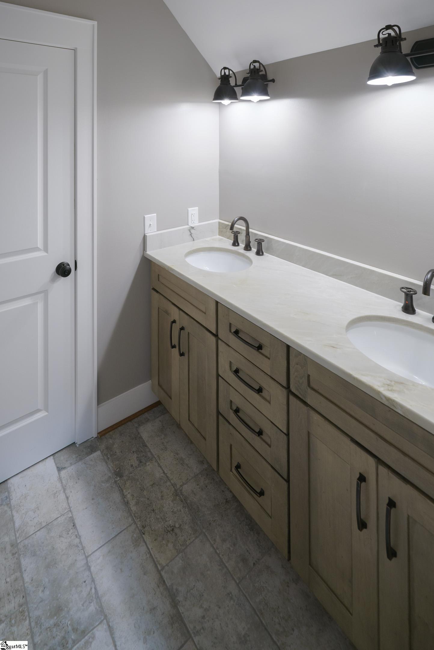 34 Sycamore Ridge Drive Simpsonville, SC 29681 - Photo 29 of 37 Gallery Image 29