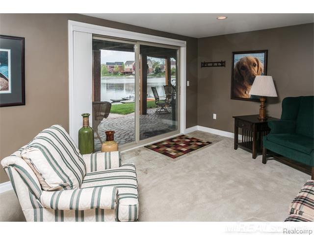 2248 South Shore Court Rochester Hills, MI 48307 - Photo 32 of 54