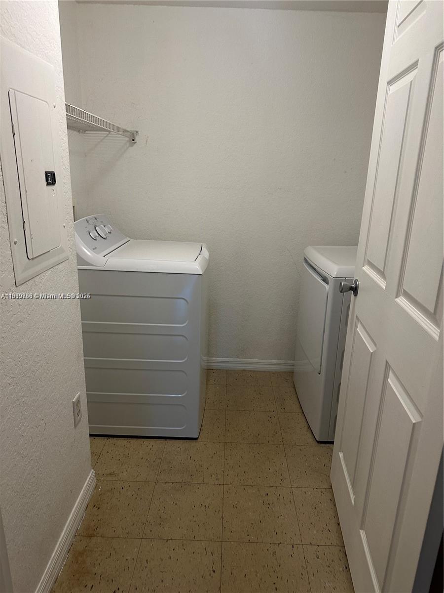 6790 West Sample Road, Unit 6790 Coral Springs, FL 33067 - Photo 15 of 26 a view of walk in closet