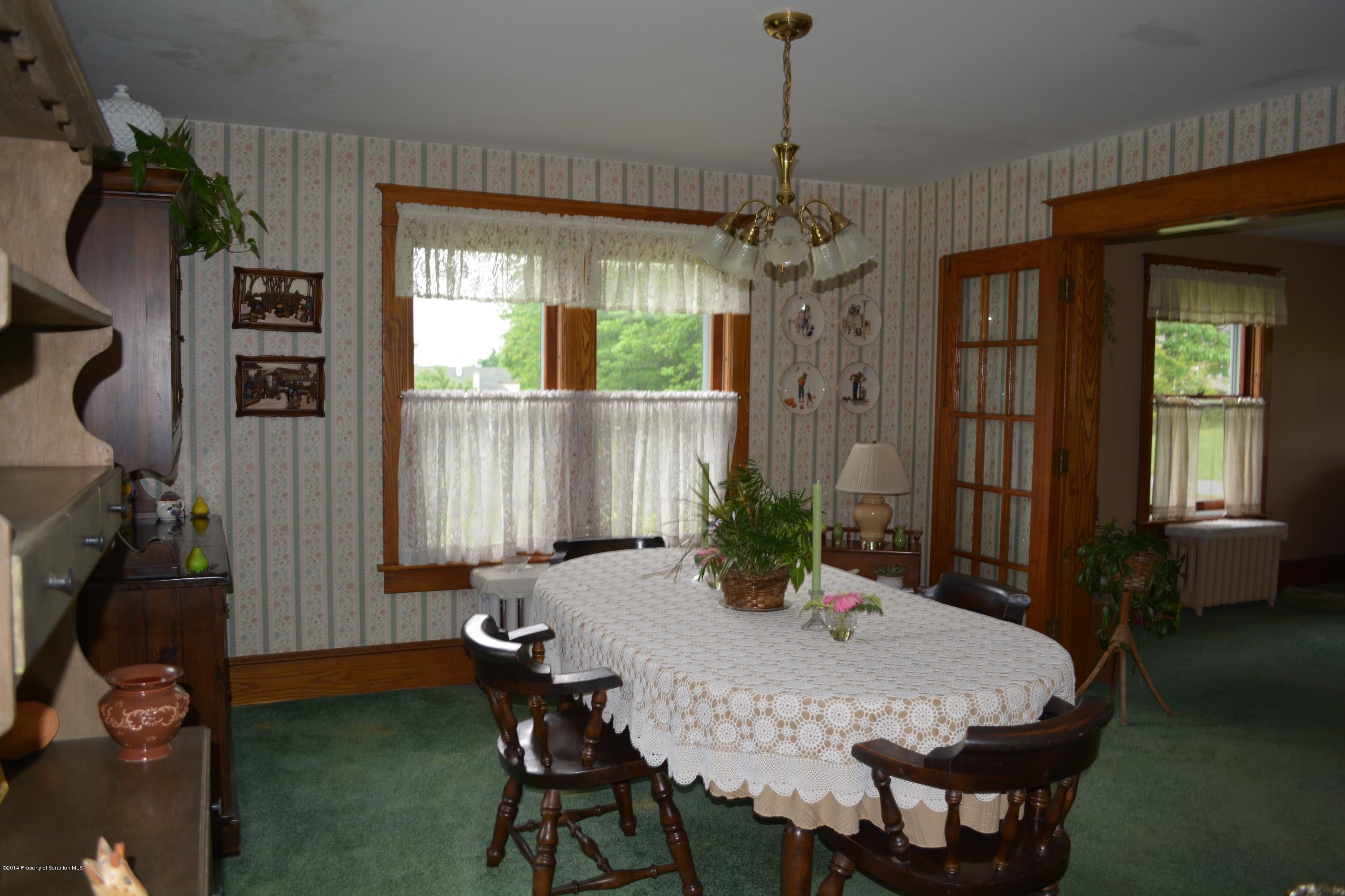 137 Carbondale Road Waymart, PA 18472 - Photo 6 of 24 Gallery Image 6