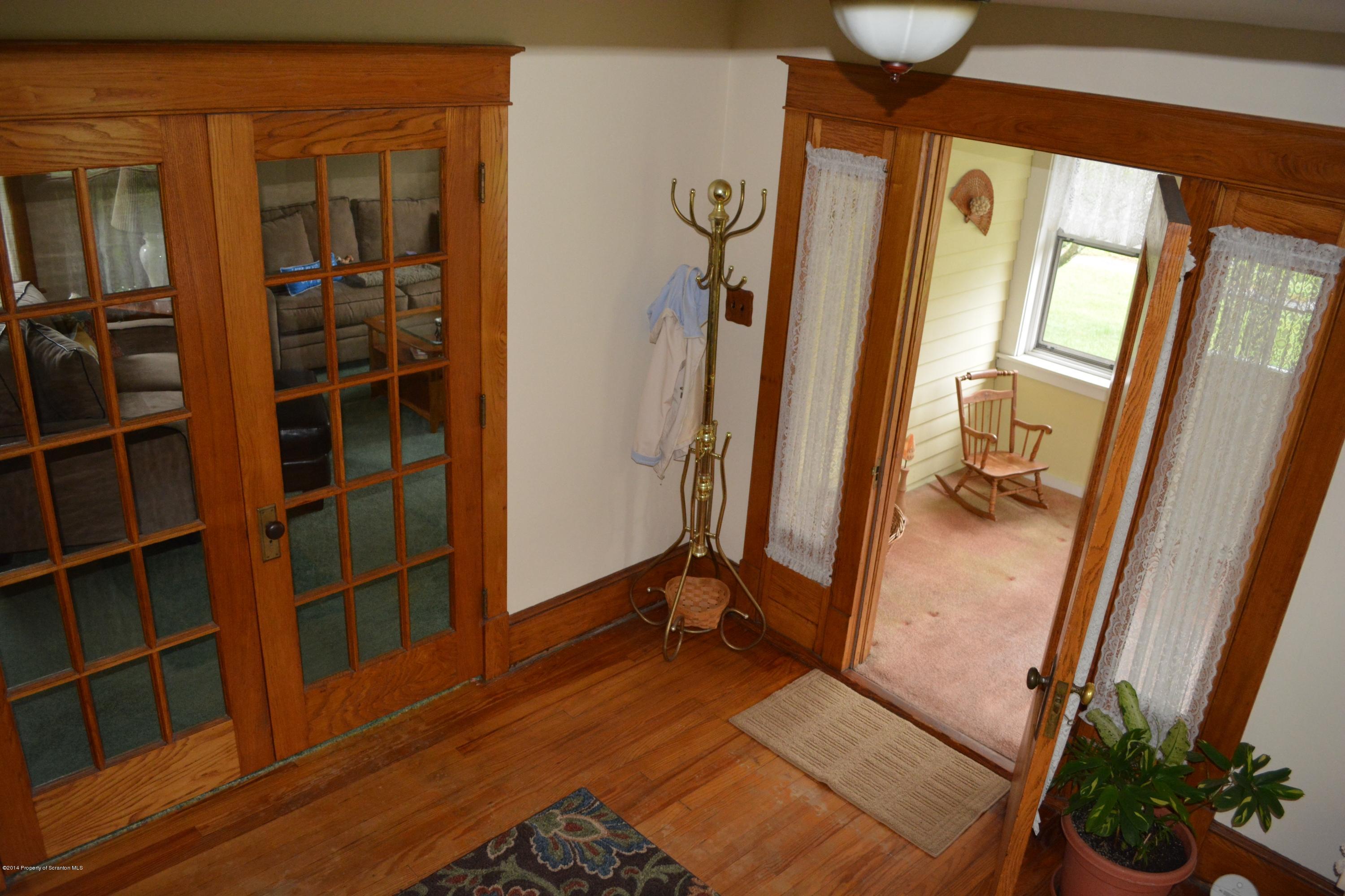 137 Carbondale Road Waymart, PA 18472 - Photo 8 of 24 Gallery Image 8