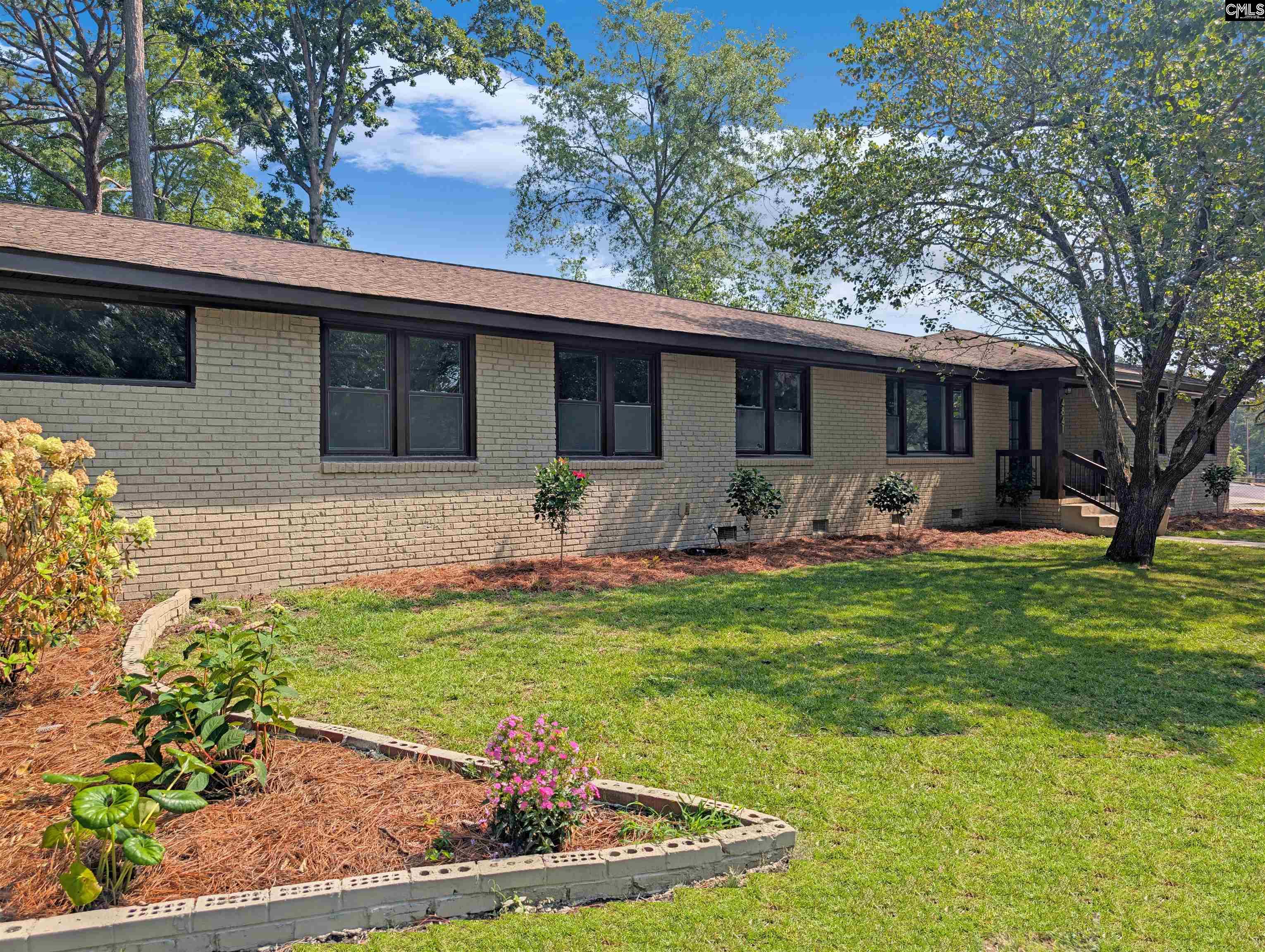 4841 Oak Hill Road Columbia, SC 29206 - Photo 3 of 37