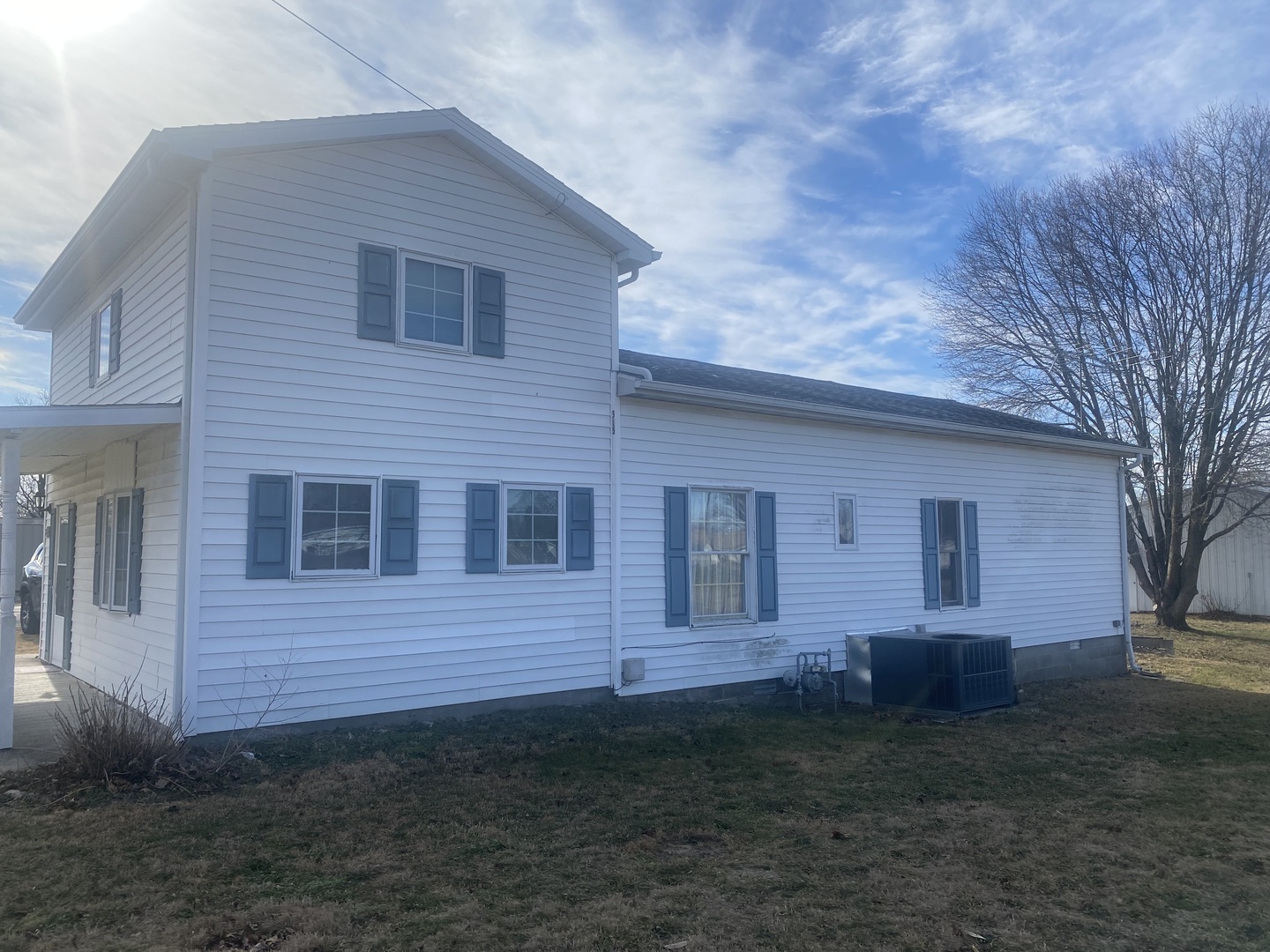 515 South Elm Street Sesser, IL 62884 - Photo 12 of 23