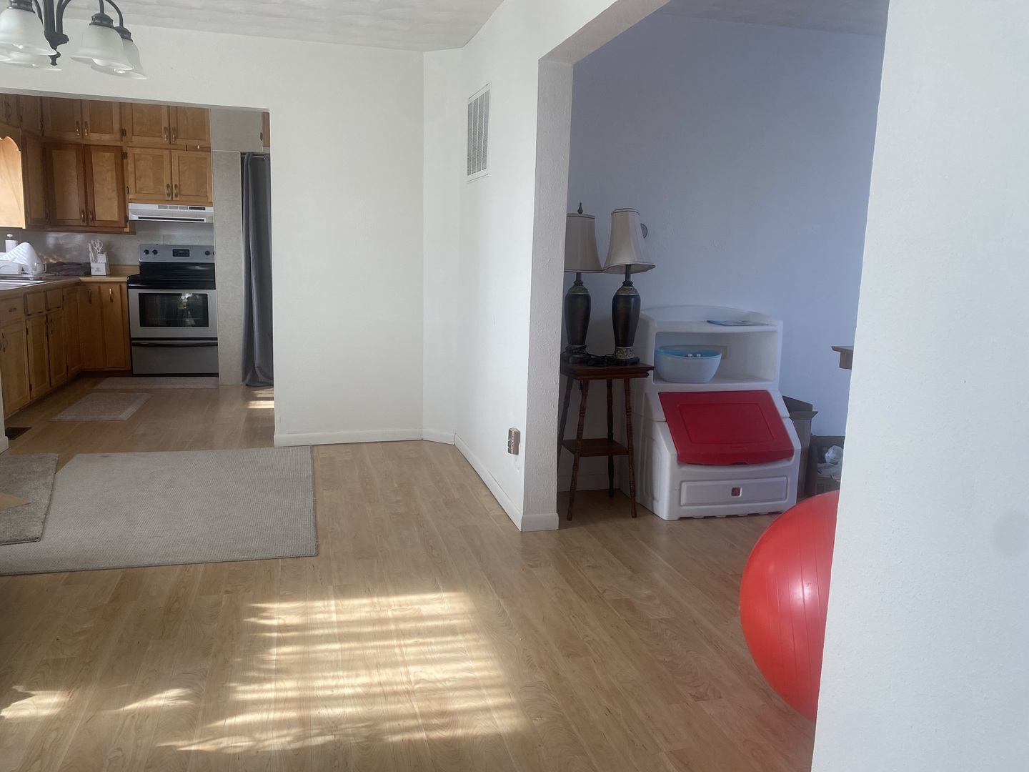 515 South Elm Street Sesser, IL 62884 - Photo 20 of 23