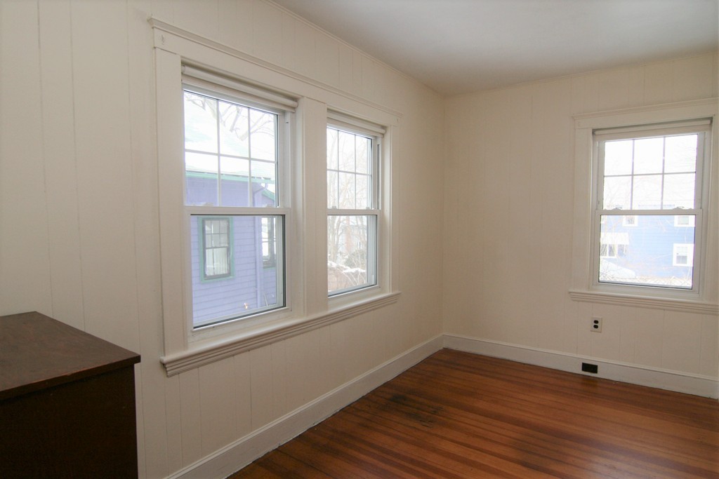 24 Bonad Road Arlington, MA 02476 - Photo 5 of 17 Gallery Image 5