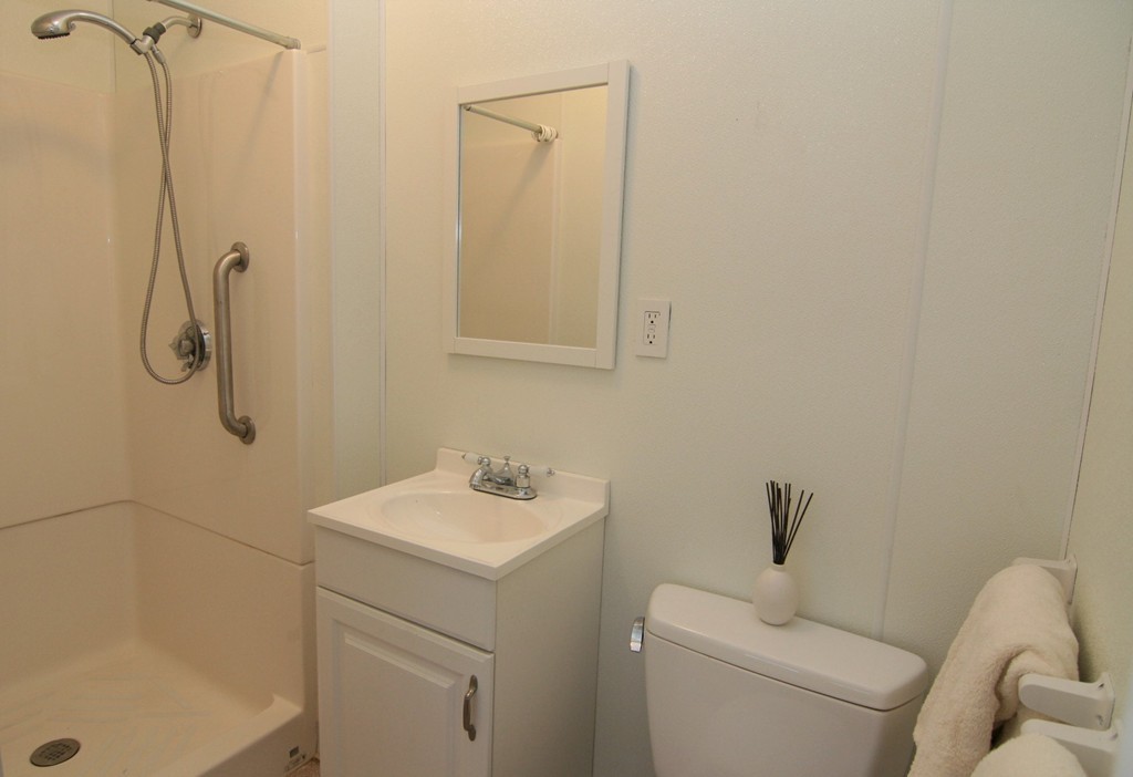 24 Bonad Road Arlington, MA 02476 - Photo 6 of 17 Gallery Image 6