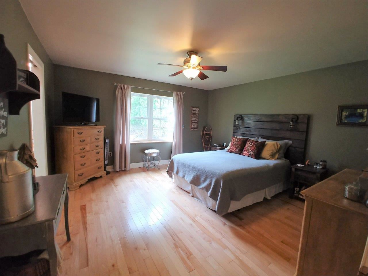 838 Bay Road Colchester, VT 05446 - Photo 11 of 39 Gallery Image 11