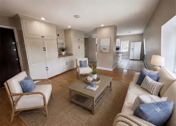 $389,000 | 4646 Post Road, Unit 5, Warwick, RI 02818