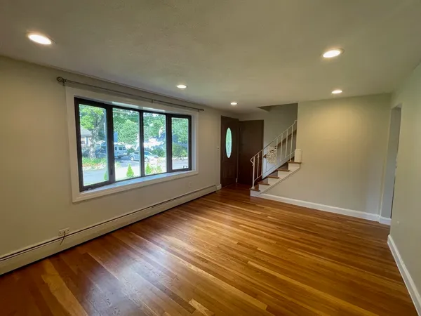 $4,700 | 14 Dearborn Road, Burlington, MA 01803