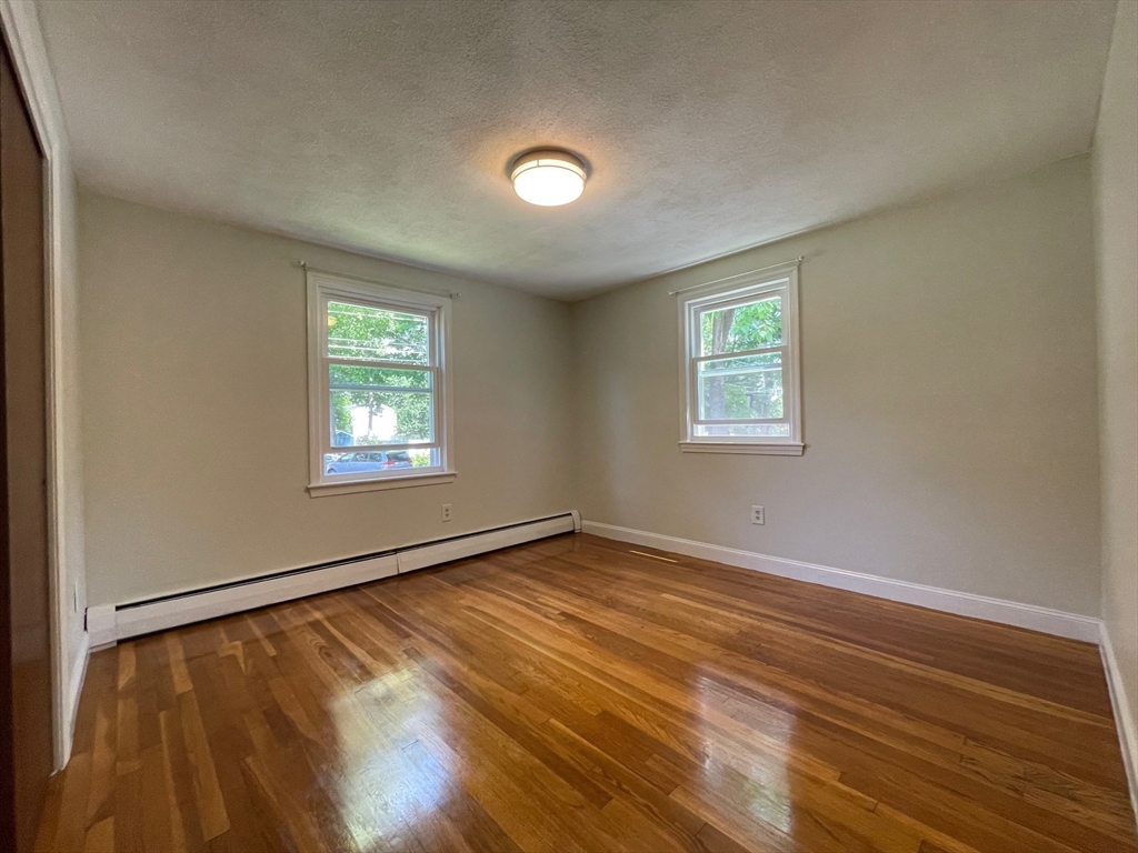 14 Dearborn Road Burlington, MA 01803 - Photo 8 of 15