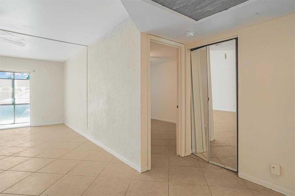 101 East McNab Road, Unit 112 Pompano Beach, FL 33060 - Photo 15 of 27 linen's closet