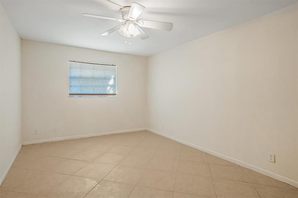 101 East McNab Road, Unit 112 Pompano Beach, FL 33060 - Photo 16 of 27 bedroom