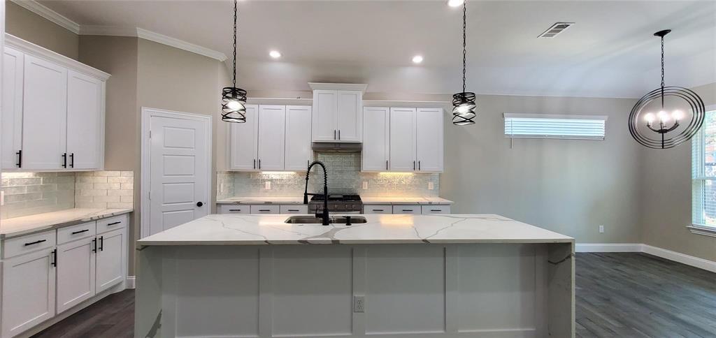 2102 North O'Connor Road Irving, TX 75061 - Photo 5 of 18 Gallery Image 5